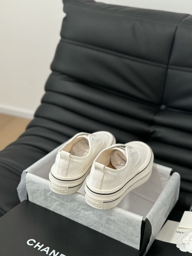 Chanel Low Shoes